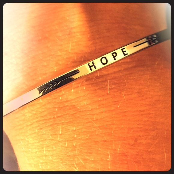 Hope bracelet: rose gold - Picture 4 of 8